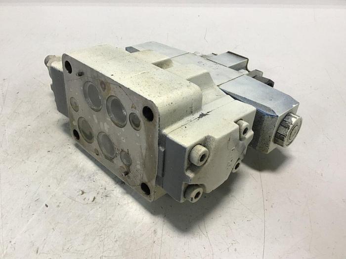Used VICKERS Valve DG5V73C7TP7H80JA289 #138066