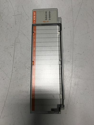 Used ALLEN BRADLEY Compact I/O Output Module 1769-OW8 SER B #140208