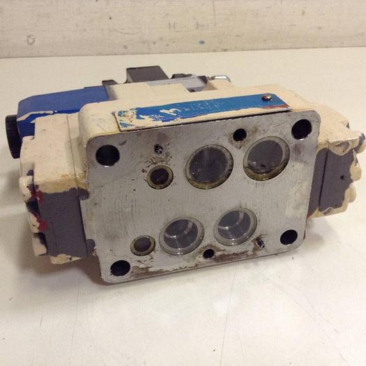 Used VICKERS Directional Control Valve DG5VC72AEPS1H80JA Used