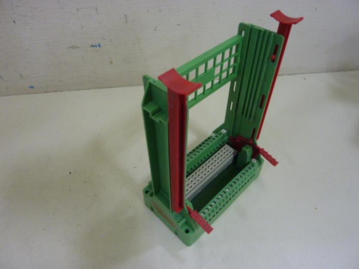 Used PHOENIX CONTACT Plug-In Card Holder SKBI64/F48 #59146