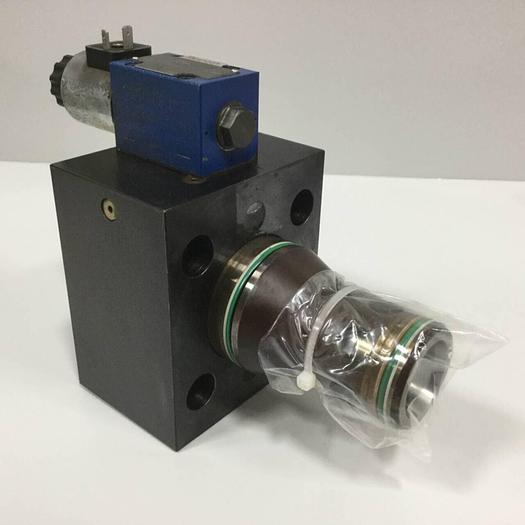 Used MOOG Valve CCE40A6RH1X06 #90734