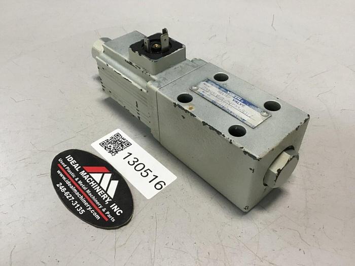 Used YUKEN Valve EDG-01V-B-PNT22-5017 #130516