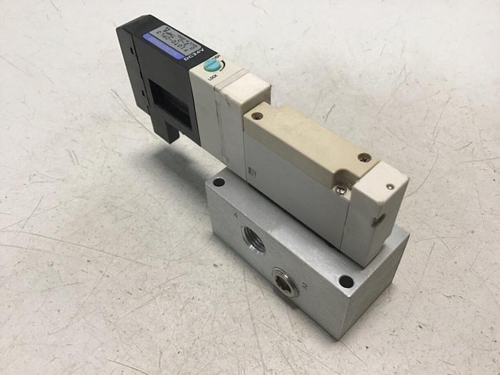 Used KOGANEI Valve & Manifold F10T0-PL3 #120881