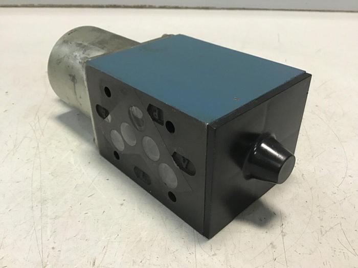 Used BOSCH Directional Valve 081WV10P1N188WS024 0 810 001 244 #137313