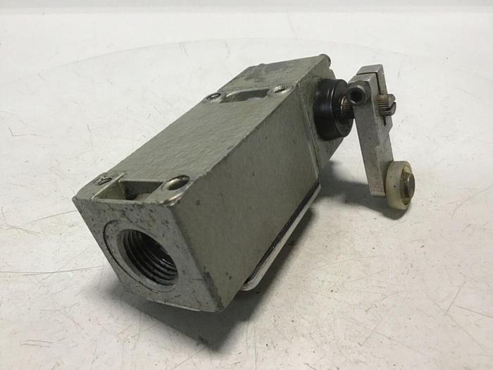 Used TELEMECANIQUE Limit Switch C3JK06 #121455