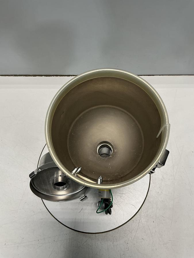 Used METAL FABRICATOR LOADER