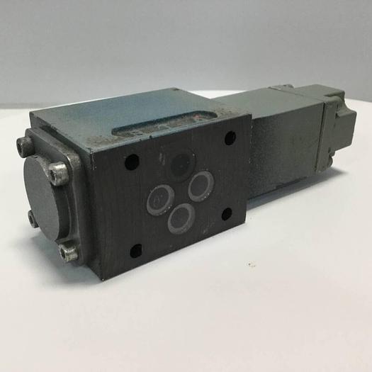 Used BOSCH Valve 0 810 090 112 #91614