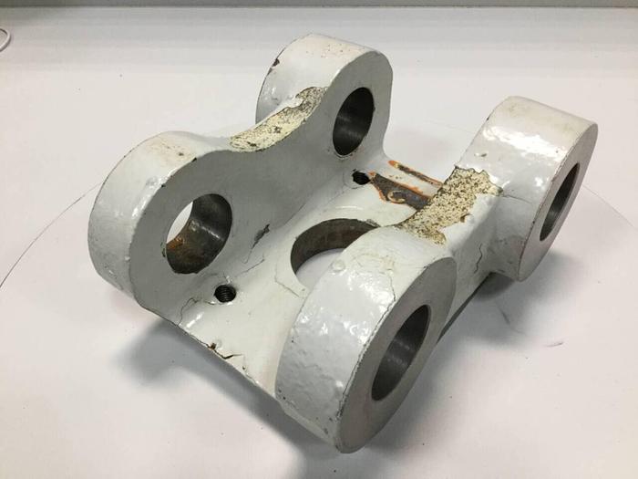 Used CINCINNATI MILACRON Crosshead 5244935 Used