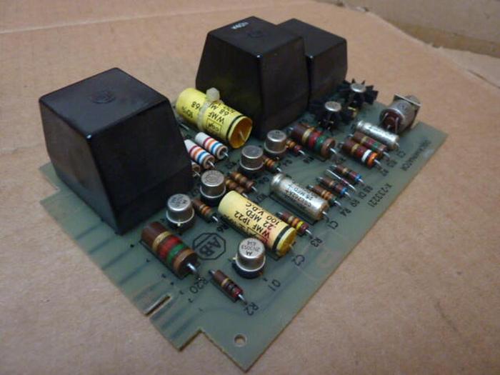 Used ALLEN BRADLEY Discriminator Board X-233221 #27113