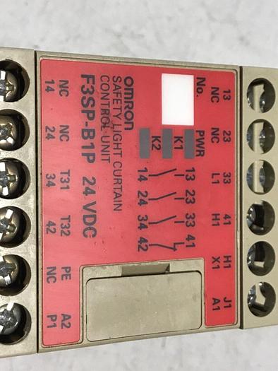 Used OMRON Light Curtain Control F3SP-B1P #123147
