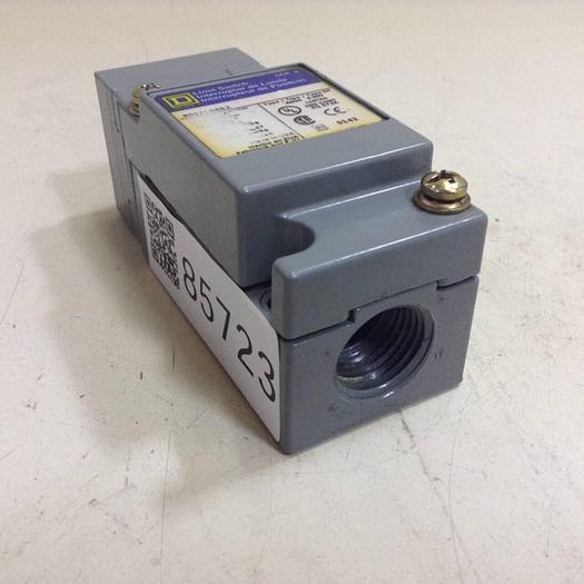 Used SQUARE D Limit Switch 9007-C66B2 #85723