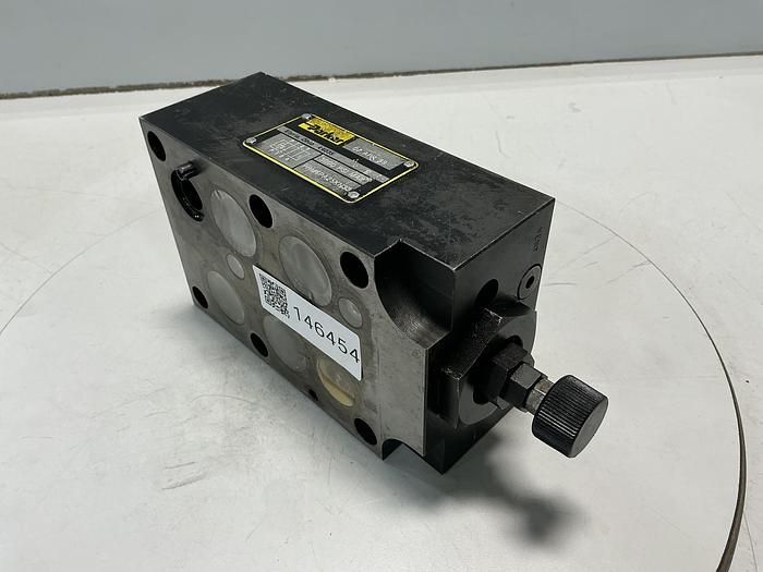 Used PARKER PRM6PA25KN33