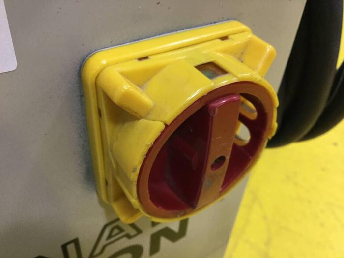 Used CINCINNATI MILACRON 5 HP Push Pull Vacuum Pump CM-VLS-500 Used