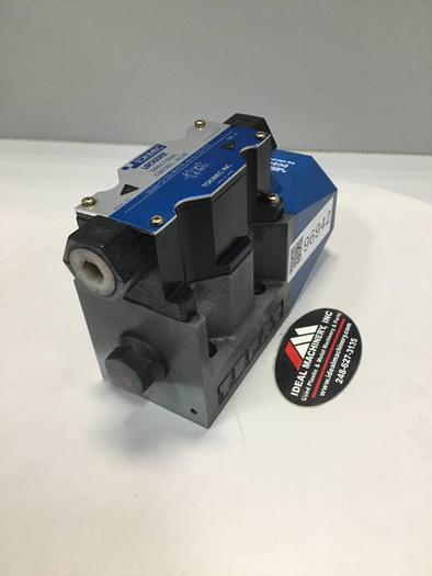 Used VICKERS Tokimec Directional Control Valve DG4V52AMP7LH630T51 #96942