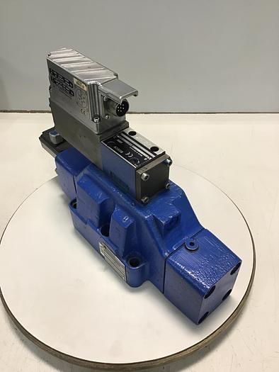 Used BOSCH Servo Valve 0 811 404 602 Used #145656