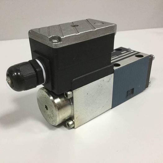 Used BOSCH Valve 0 811 403 108 SERVO Used