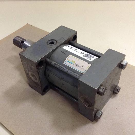 Used MILLER Cylinder ER67 #67919