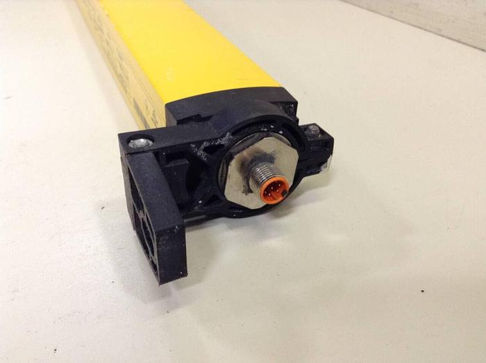 Used SICK Light Curtain M 2000 M20E-04130A122 USED