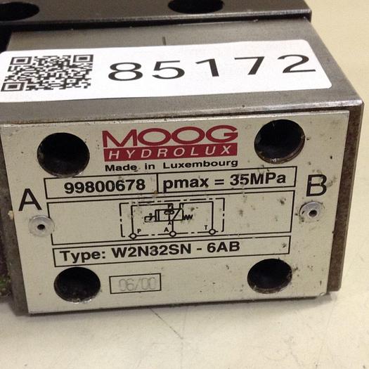 Used MOOG Valve W2N32SN6AB #85172