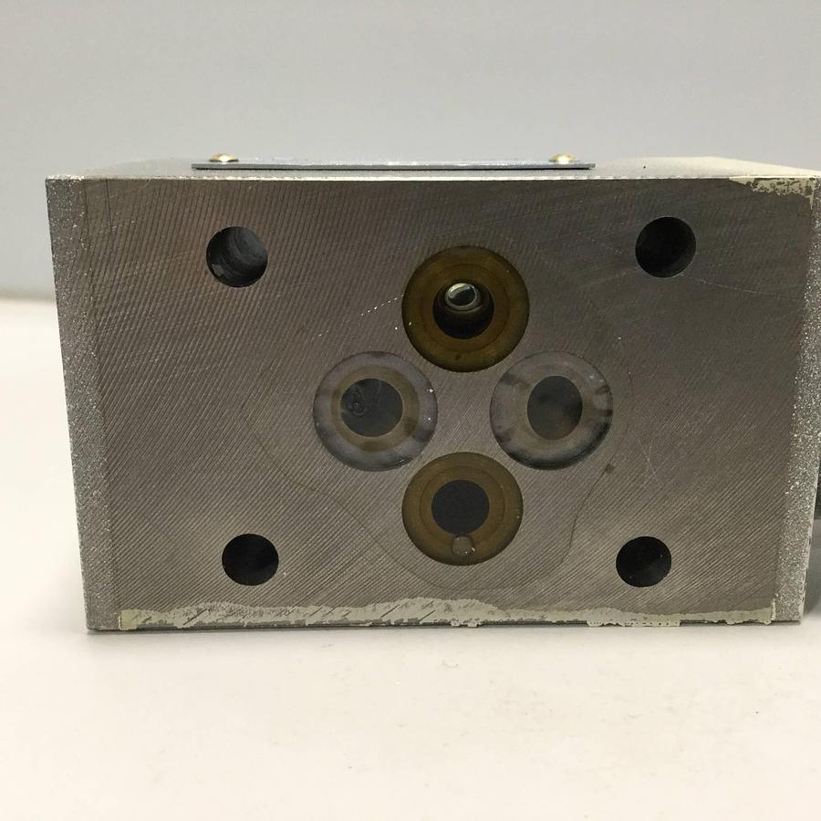 Used TOKIMEC Pressure Relief Valve TGMC-3-PT-FW-10-S1 USED