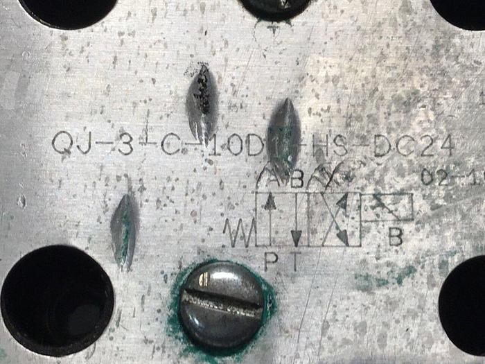 Used DOUBLE A Valve QJ3C10D1HSDC24 #115404