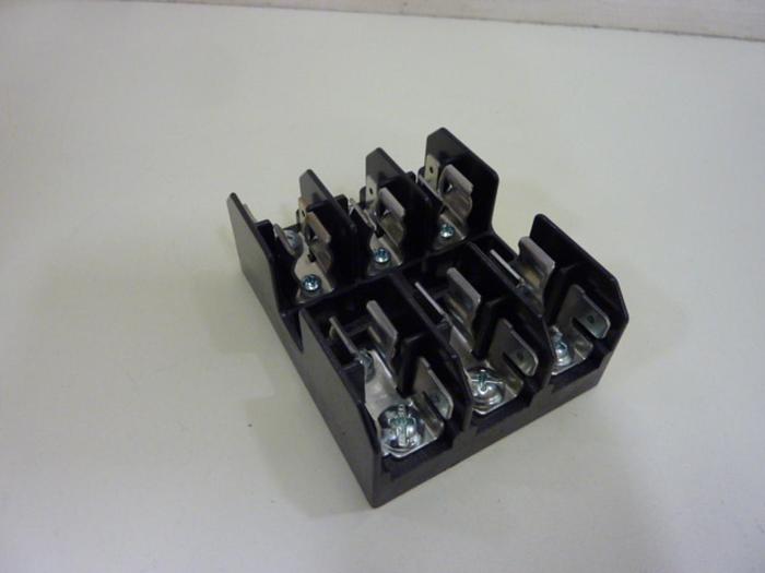 Used BUSSMANN 30 Amp Fuse Holder BM6033SQ #54366