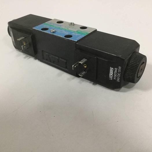 Used VICKERS Valve DG4V-3S-2C-M-U-H5-60 #90619