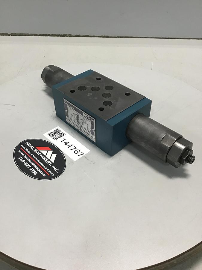 Used BOSCH 0 811 101 267 Valve Used #144767