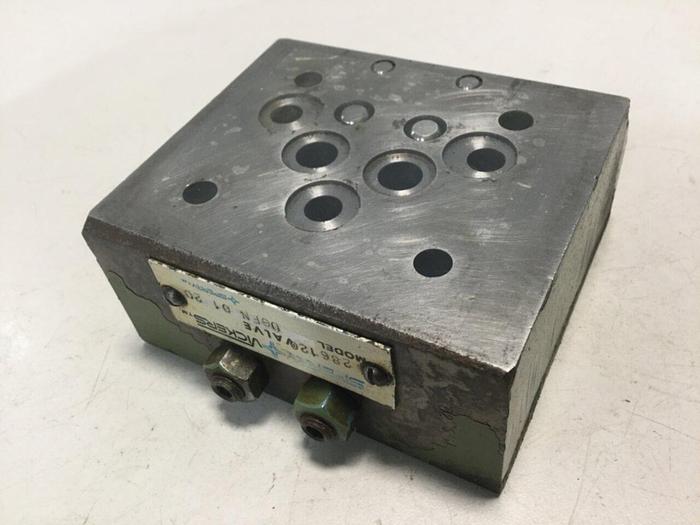 Used SPERRY VICKERS Valve DGFN-01-20 #102470