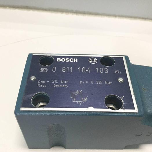 Used BOSCH Valve 0 811 104 103 #123338