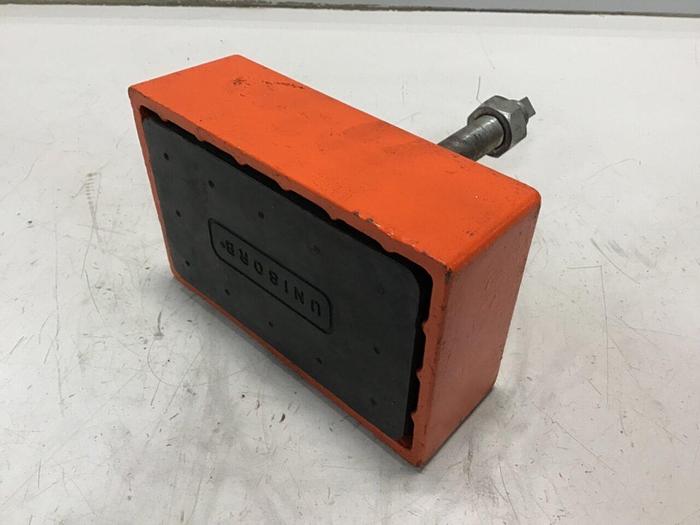 Used UNISORB Leveling Mount Pad 7 x 4 QUANTUM IM-61 #122712