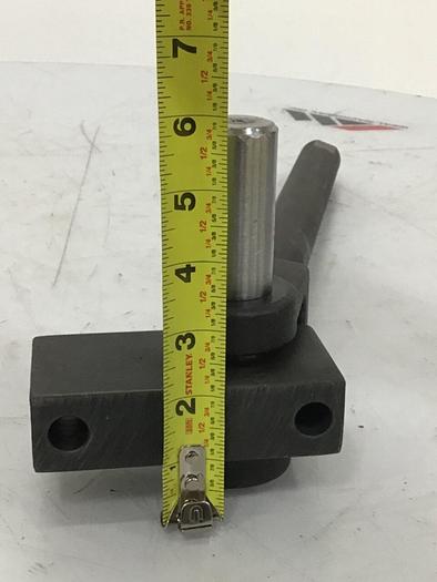 Used CINCINNATI MILACRON Cylinder Clamp Mount 5249668 #117970