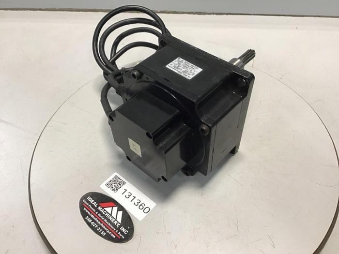 Used YASKAWA Servo Motor SGMP-08AWYR41 #131360