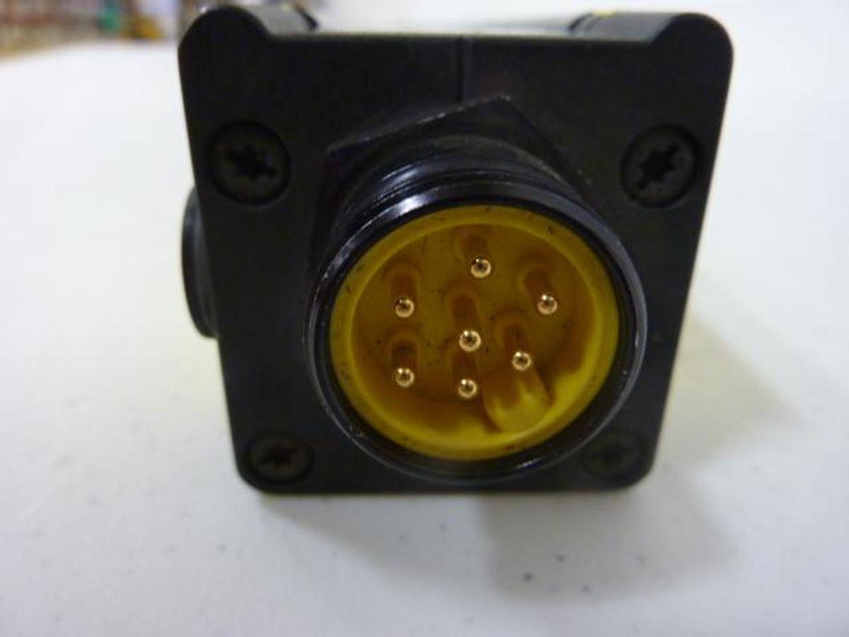 Used SICK OPTIC ELECTRONIC Light Curtain Receiver FGSE 1200-221 #49847