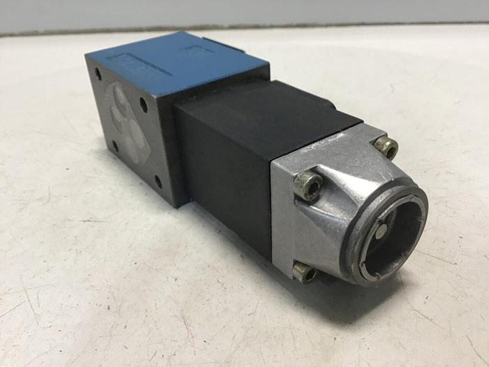 Used REXROTH Valve 4WE 6 D53 4WE6D53/AG24NZ4 Used