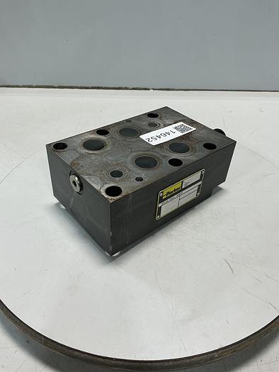 Used PARKER PRM6PA25KN33XB570