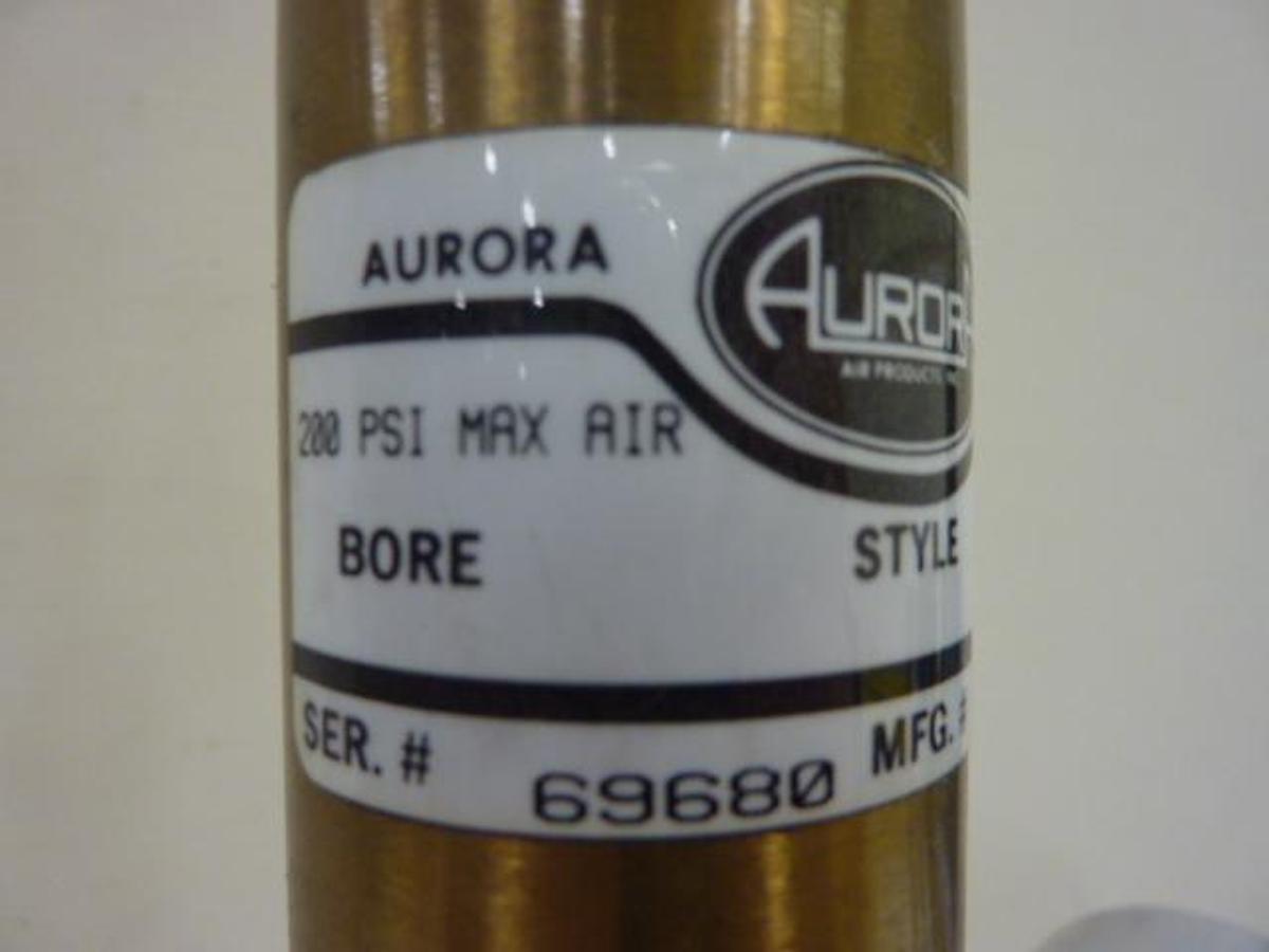 Used NOVATEC Station / Tee Valve 4IN ST VLV USED