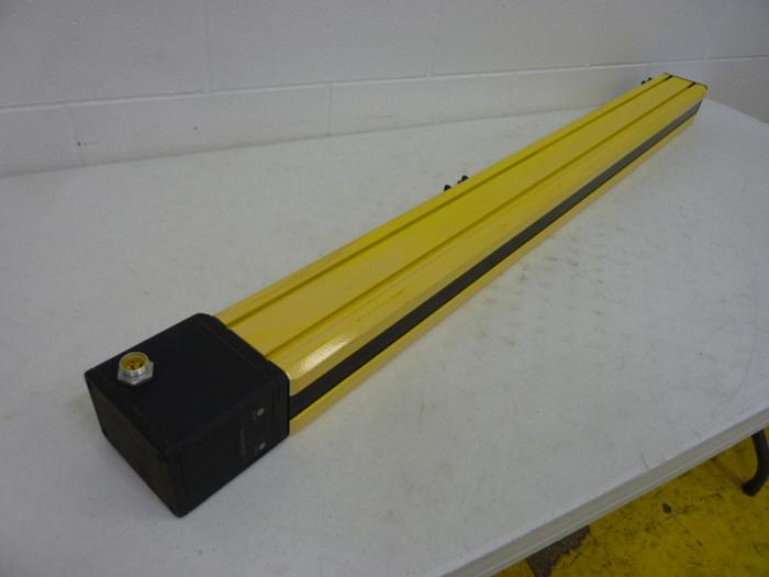 Used SICK OPTIC ELECTRONIC Light Curtain Sender AGSS 1200-111 #51473