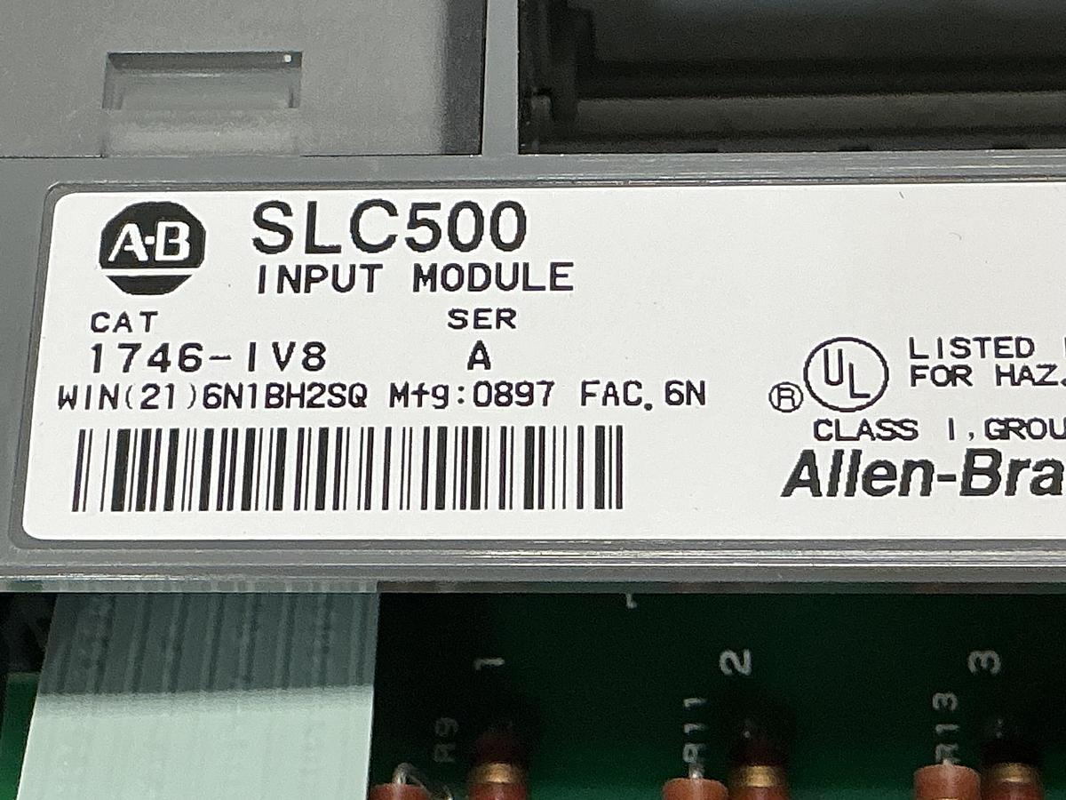 Used ALLEN BRADLEY 1747-L20A / 1746-A2 Power Supply & Rack USED #150827