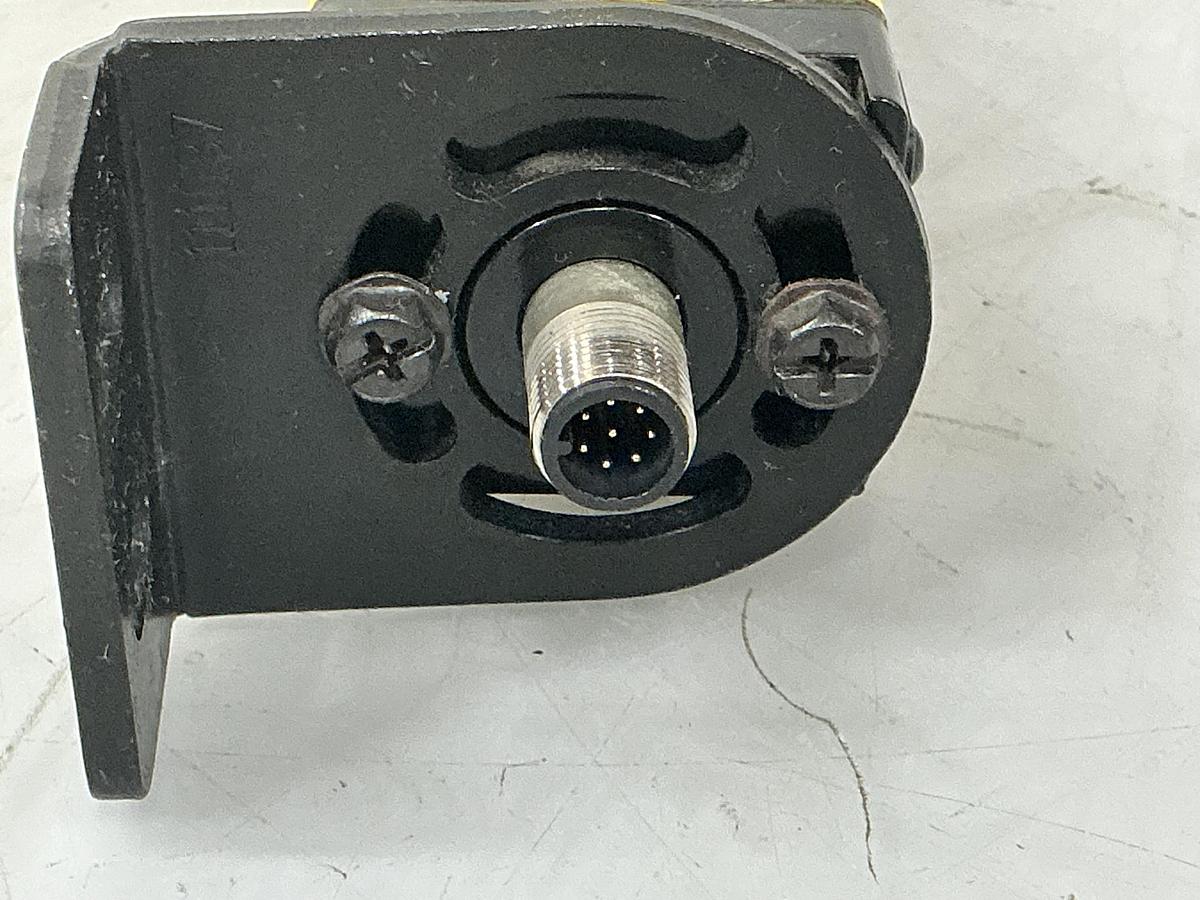 Used BANNER SLSE30-750Q8