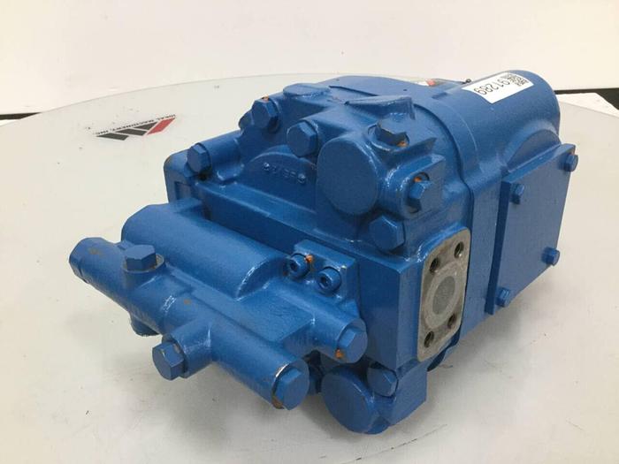 Used VICKERS Hydraulic Piston Pump PVE35QR122C21V1721 Used