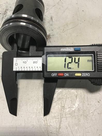 Used VICKERS Cartridge Valve Insert 25-D10-30 USed