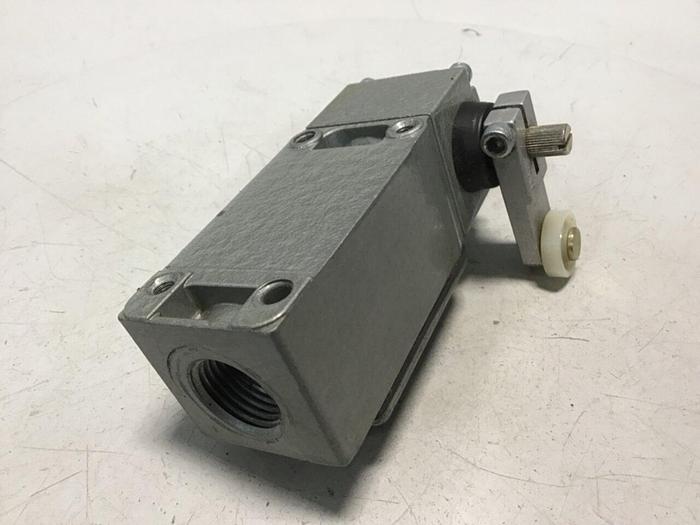 Used TELEMECANIQUE Limit Switch C3JK06 #121468