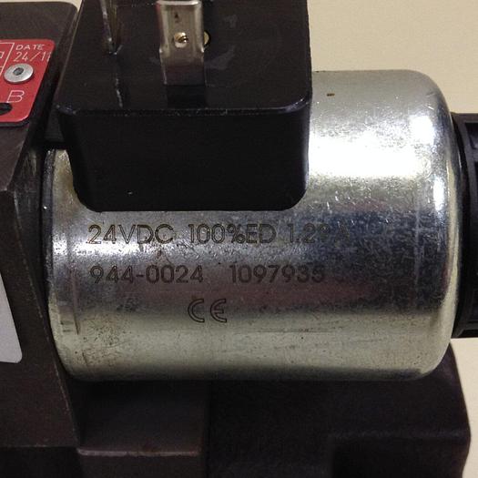 Used MOOG Valve WEH43P10H18CSBNZP06 Used