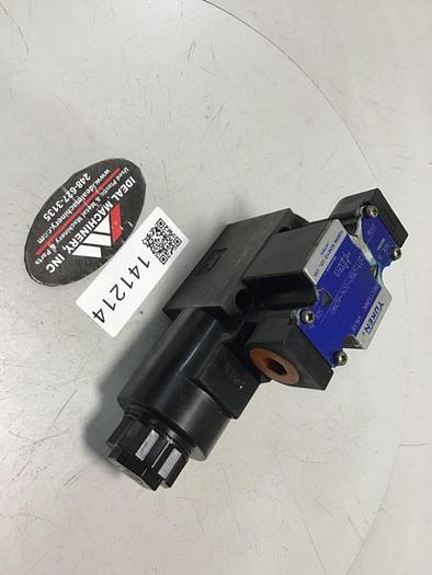 Used YUKEN Valve DSG-01-2B2-D24-6090 #141214