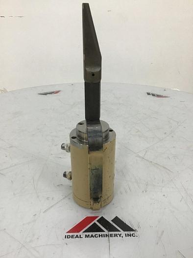 Used ENGEL Die Lock Cylinder ES600/200/300 / DLC #123394