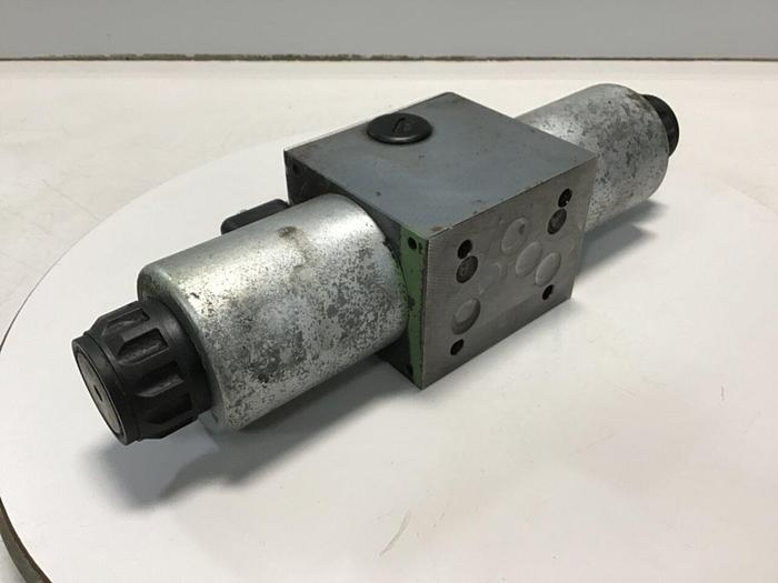 Used MANNESMANN REXROTH Valve 4WE10E6731/CG24N9Z4T08 Used