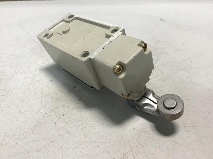 Used YAMATAKE Limit Switch LJA10-11A21N-004 #121470