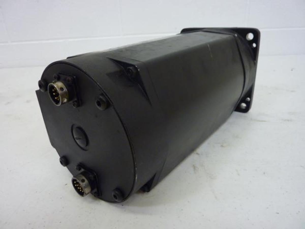 Used ABB ROBOTICS Servo Motor 1 FT3074-5AZ21-9-Z #56705