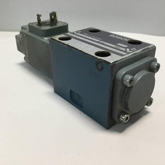 Used BOSCH Valve 0 810 090 112 #91614
